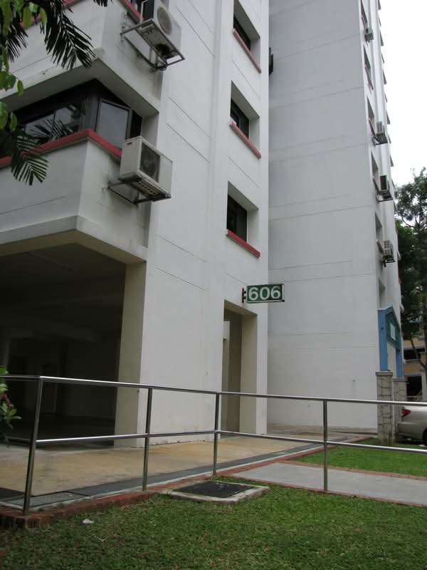 606 Senja Road