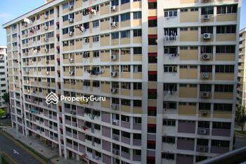 402 Serangoon Avenue 1