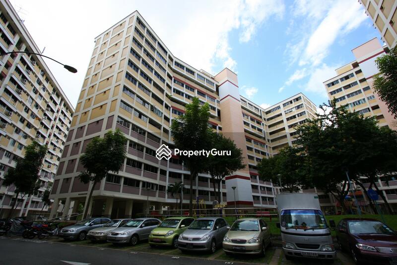 For Sale - 402 Serangoon Avenue 1