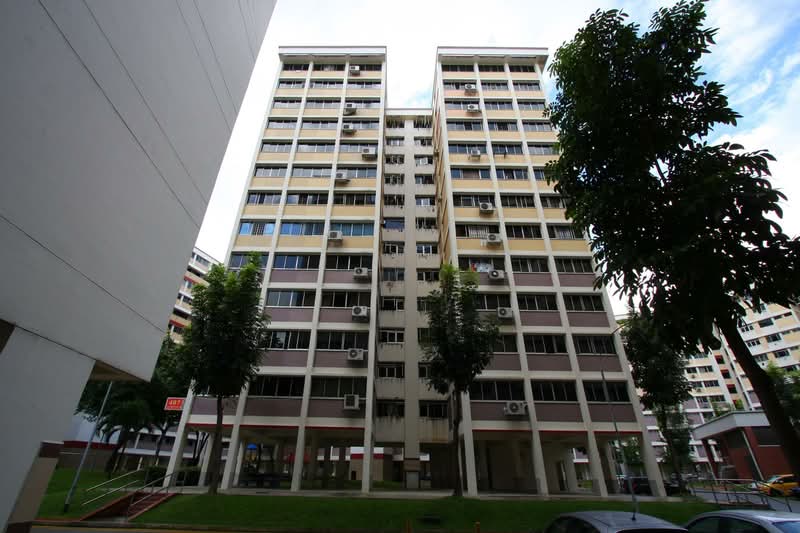 407 Serangoon Avenue 1