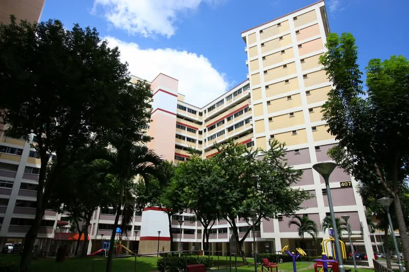 407 Serangoon Avenue 1