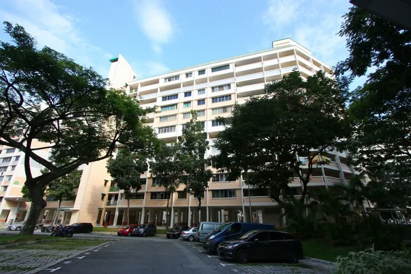 240 Serangoon Avenue 2