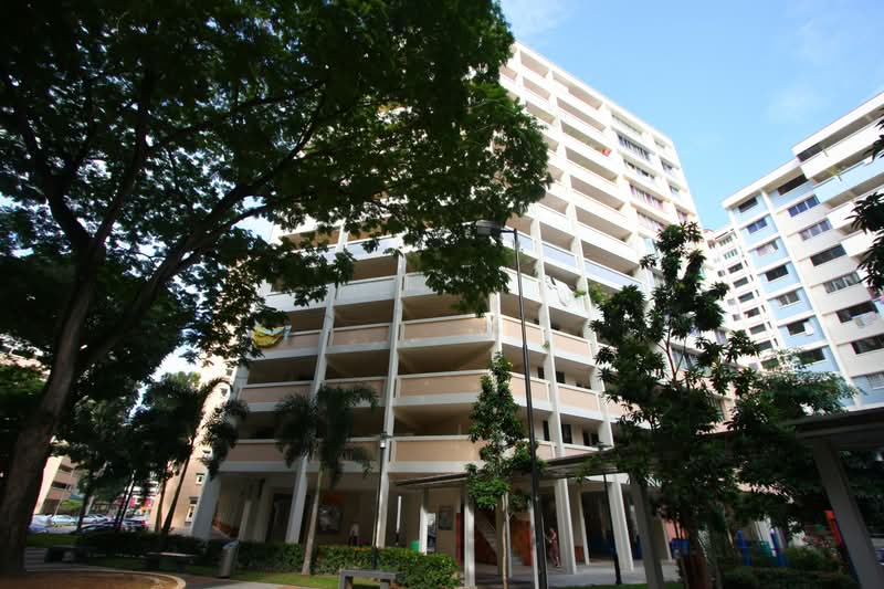 240 Serangoon Avenue 2