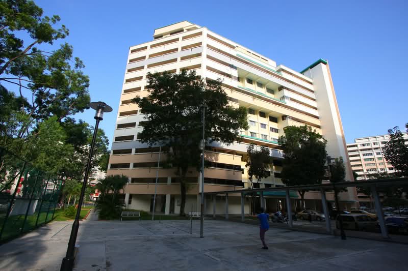 245 Serangoon Avenue 2
