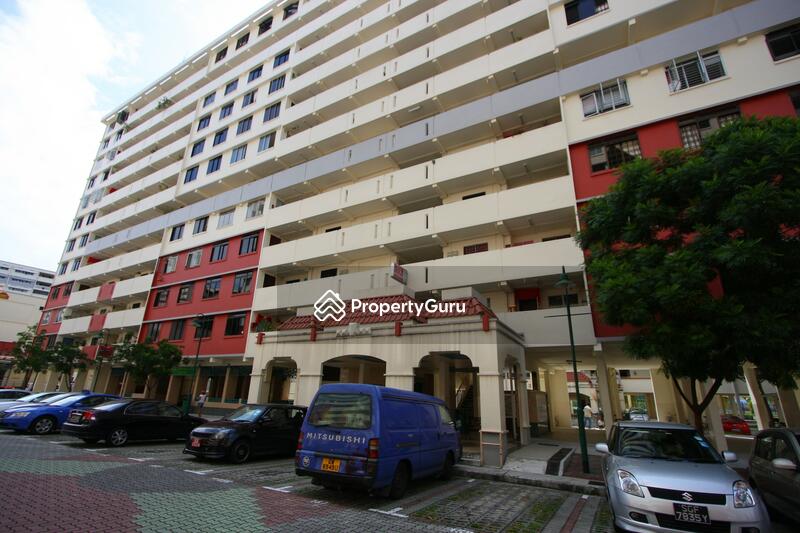 302 Serangoon Avenue 2 #0