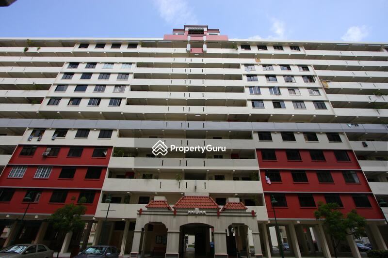 303 Serangoon Avenue 2 #0