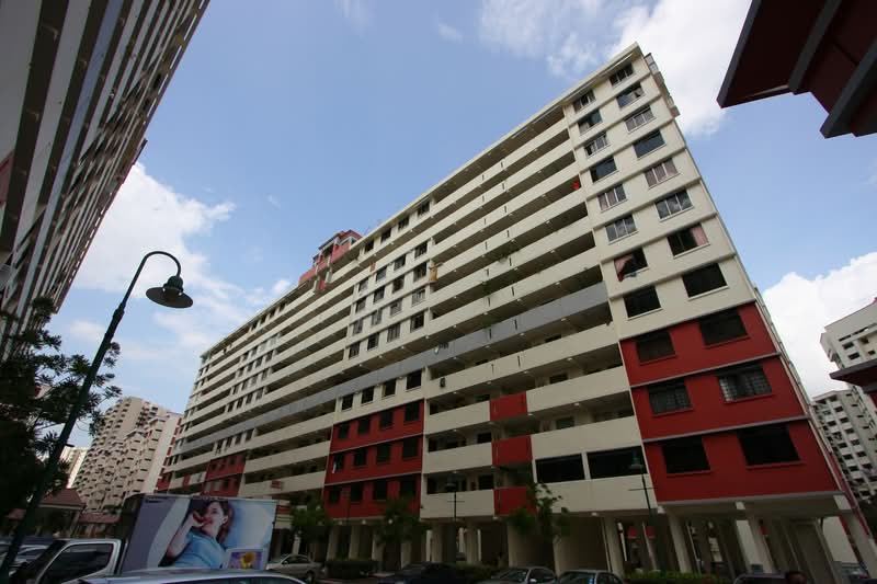 303 Serangoon Avenue 2
