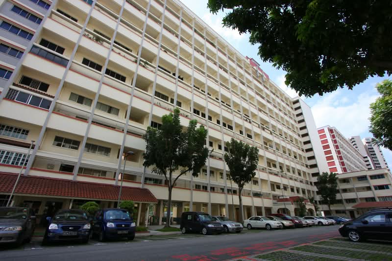 318 Serangoon Avenue 2