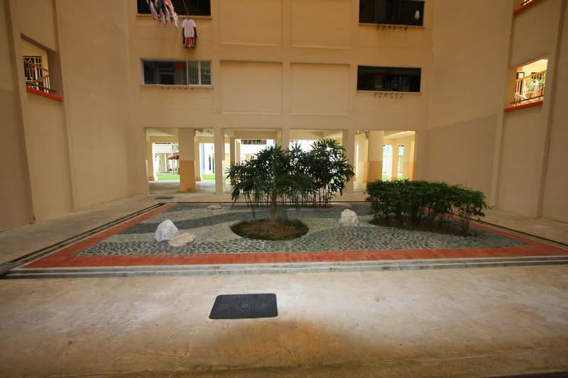 234A Serangoon Avenue 2