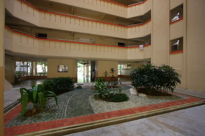 236A Serangoon Avenue 2