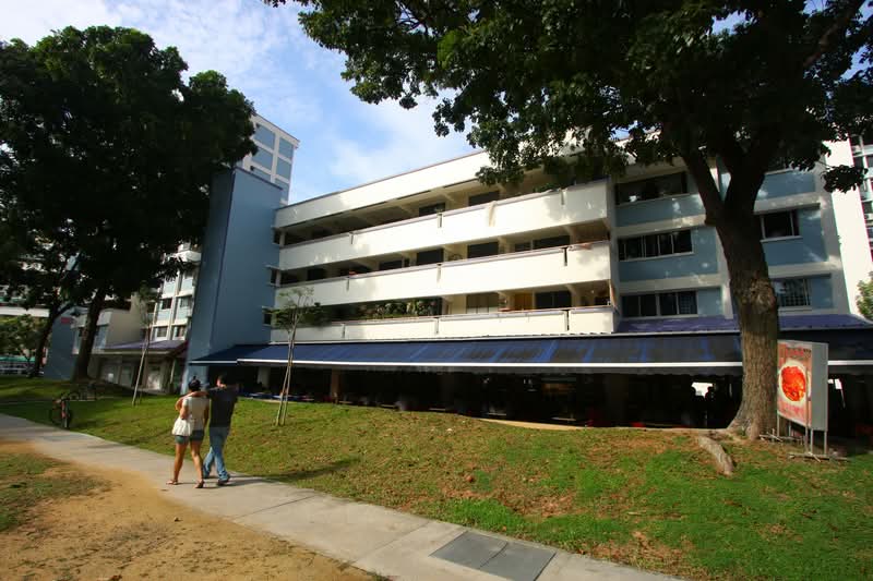 237 Serangoon Avenue 3