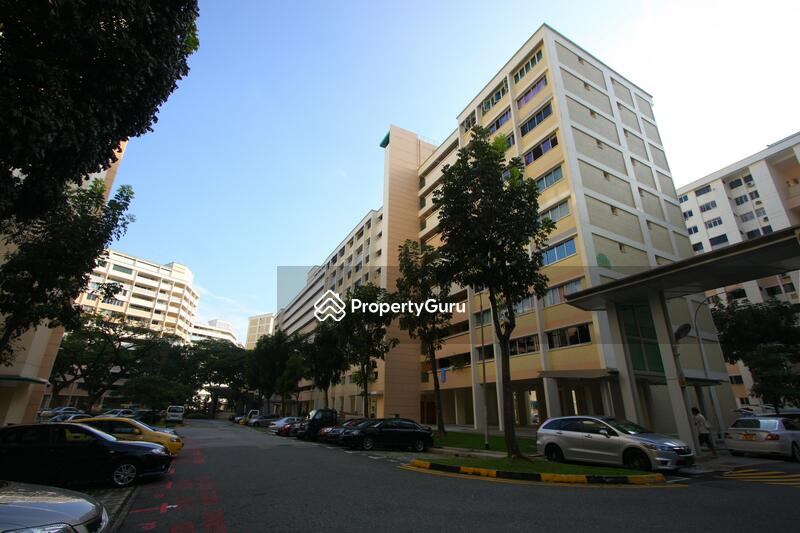 242 Serangoon Avenue 3 #0