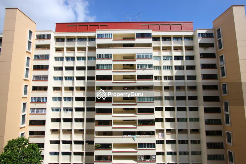 213 Serangoon Avenue 4 #0