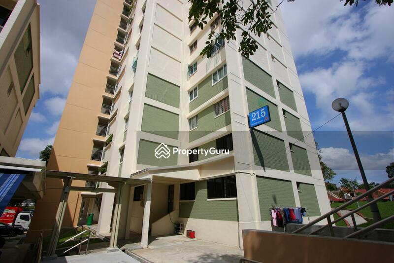 215 Serangoon Avenue 4 #0