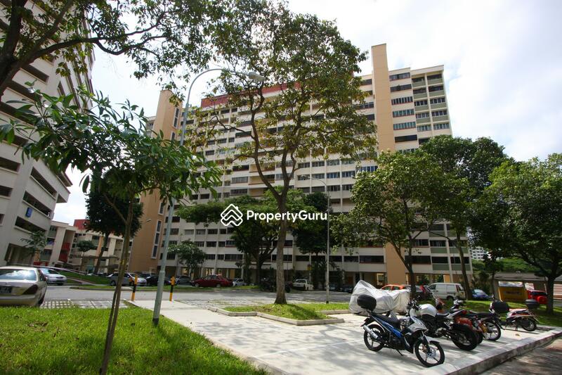 For Sale - 216 Serangoon Avenue 4