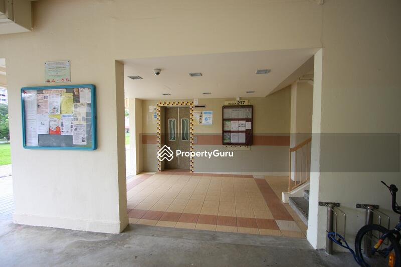 For Sale - 217 Serangoon Avenue 4