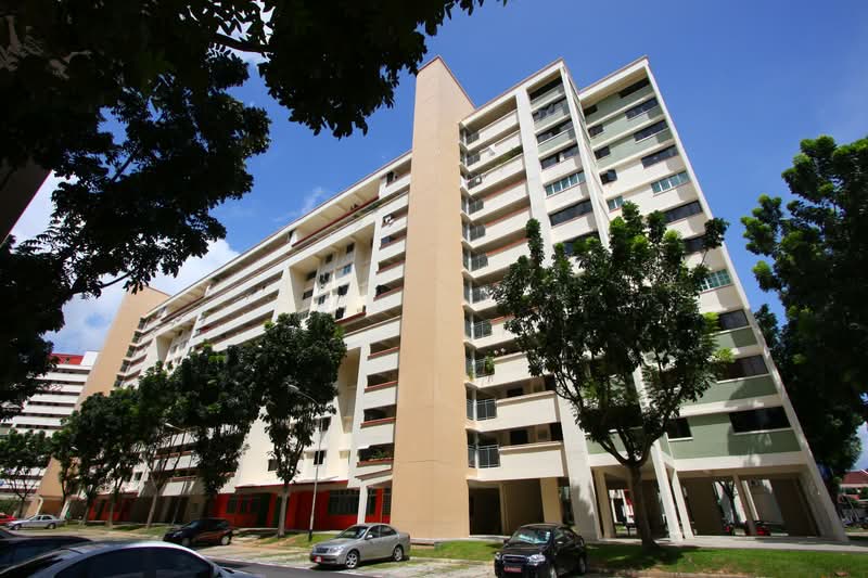 219 Serangoon Avenue 4