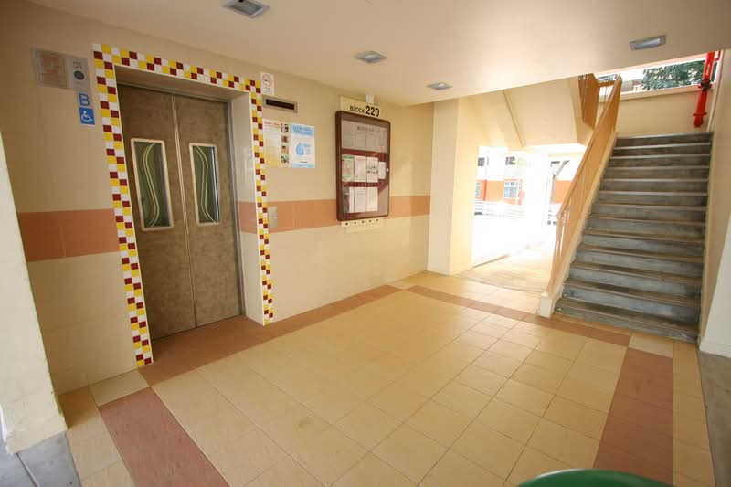 220 Serangoon Avenue 4