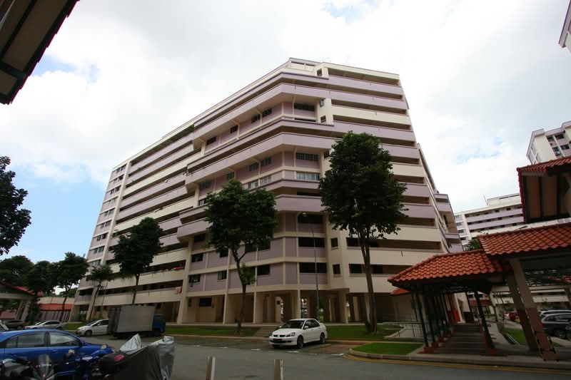225 Serangoon Avenue 4