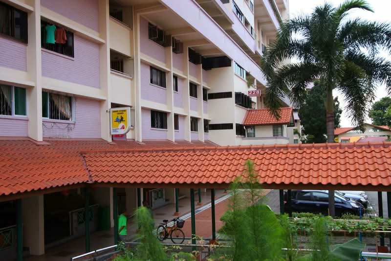 228 Serangoon Avenue 4