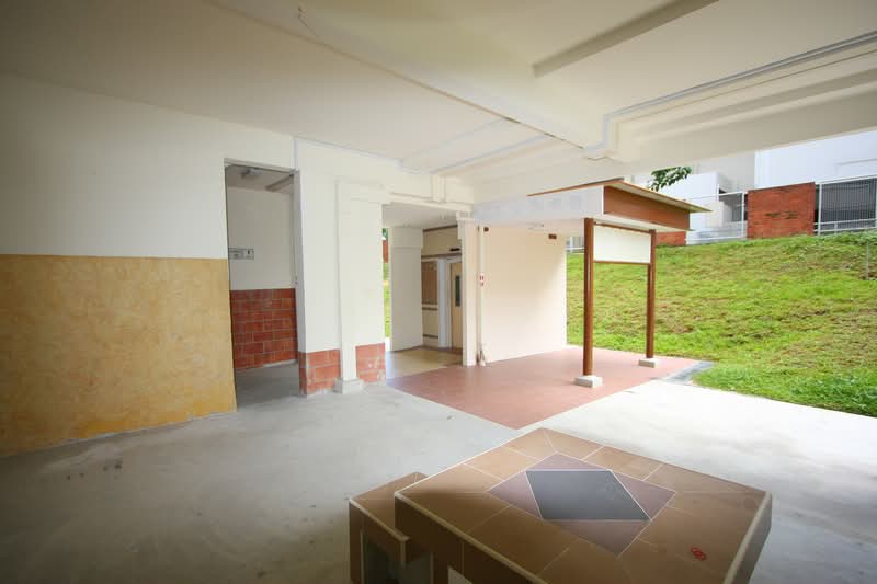 201 Serangoon Central
