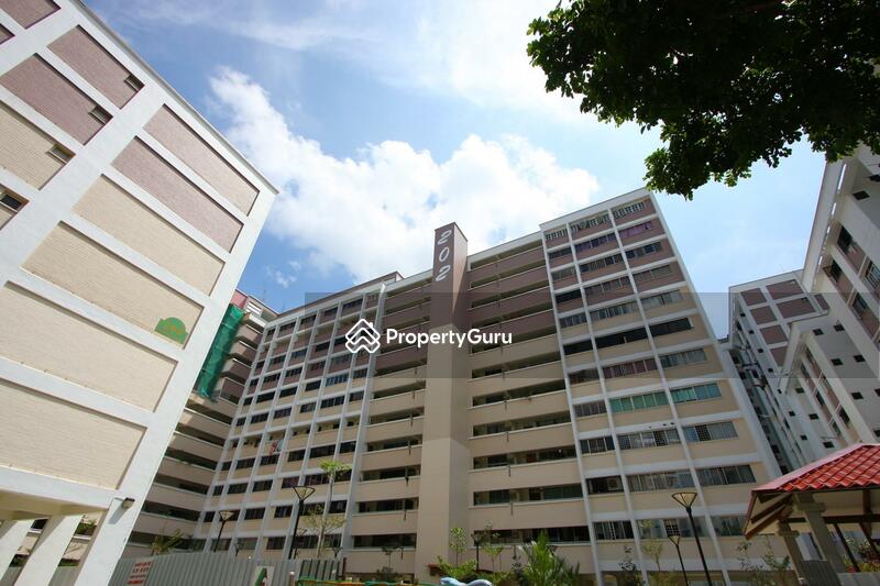 For Rent - 202 Serangoon Central