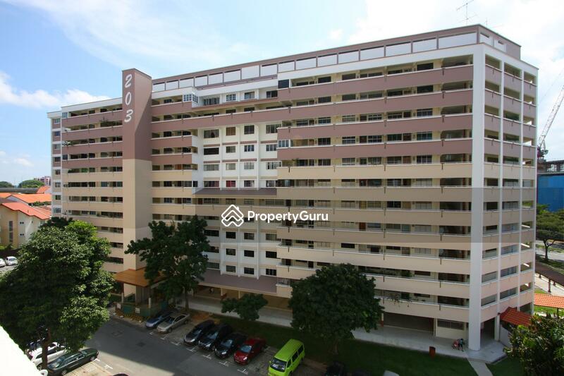 For Rent - 203 Serangoon Central