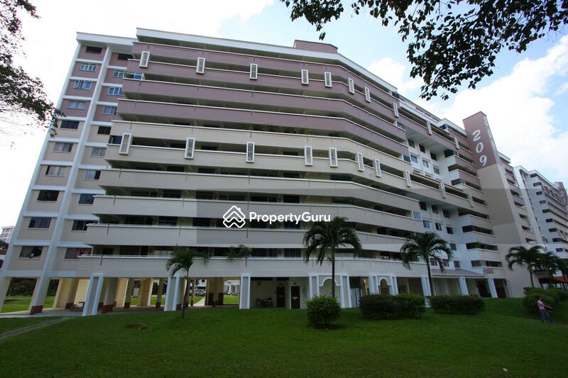 For Sale - 209 Serangoon Central