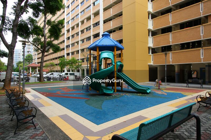 517 Serangoon North Avenue 4 #0