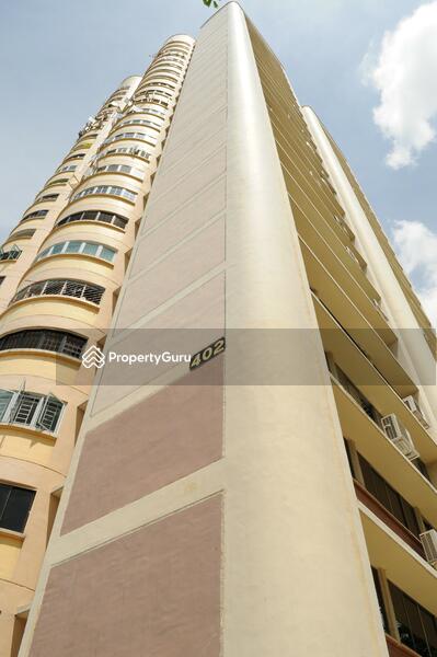 For Rent - 402 Sin Ming Avenue