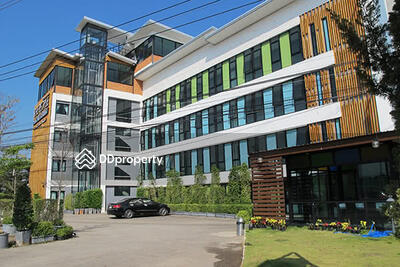  - The People Smart Condo