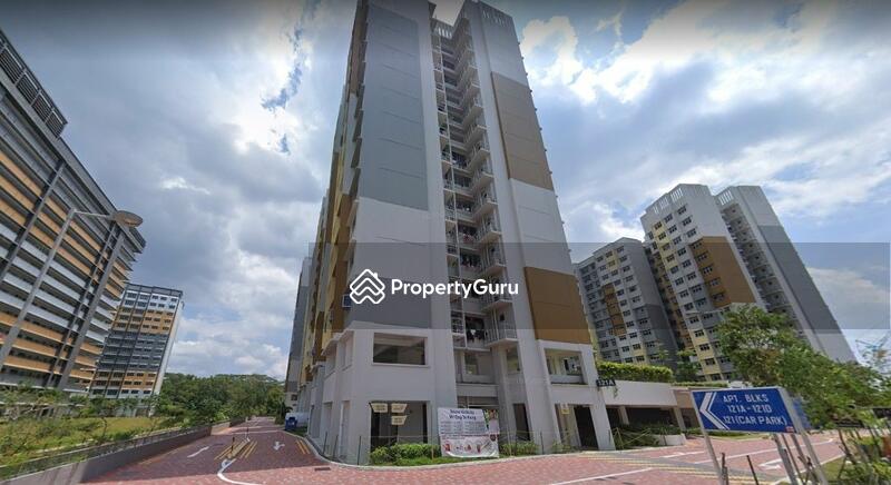 121D Canberra Street #0