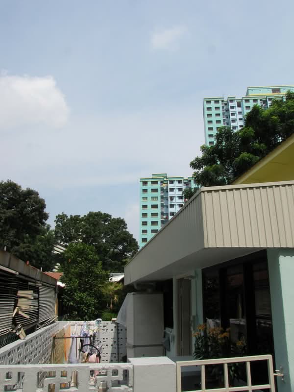 56 Stirling Road