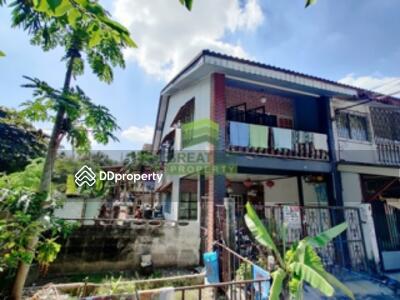 - Chat Kaeo Bang Kapi Village