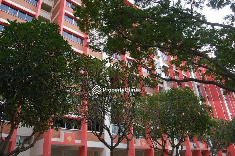 860 Tampines Avenue 5 #0