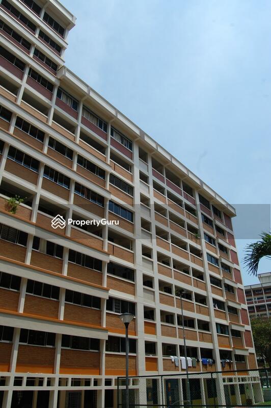 939 Tampines Avenue 5 #0