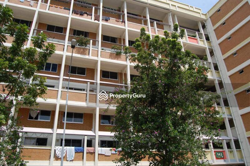 For Sale - 943 Tampines Avenue 5