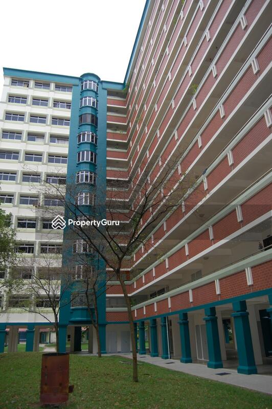 392 Tampines Avenue 7 #0