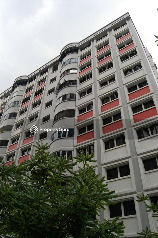 891 Tampines Avenue 8 #0