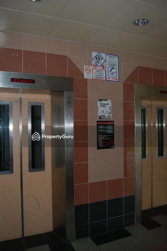 891 Tampines Avenue 8 #0