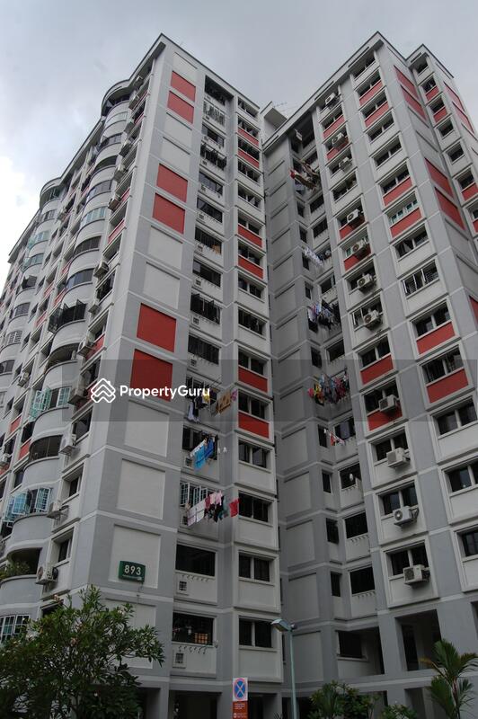 893 Tampines Avenue 8 #0