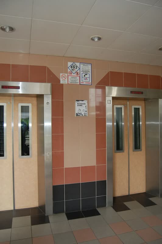 893 Tampines Avenue 8