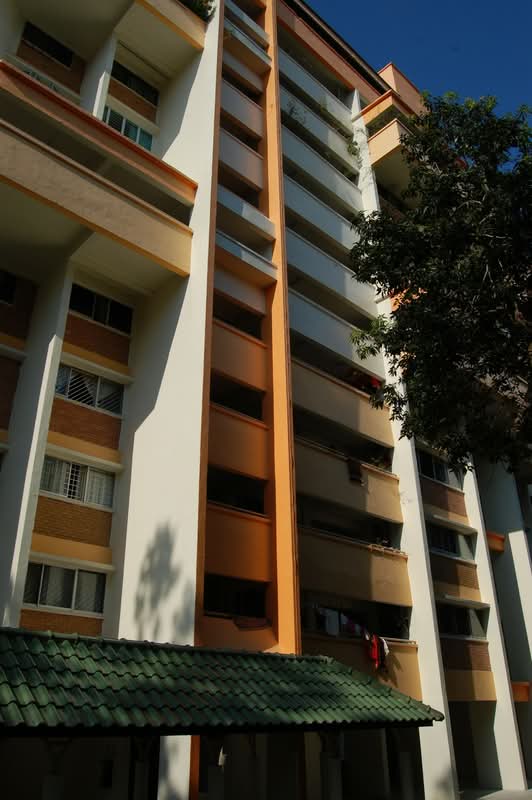 102 Tampines Street 11