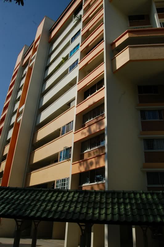 102 Tampines Street 11