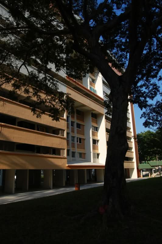 108 Tampines Street 11