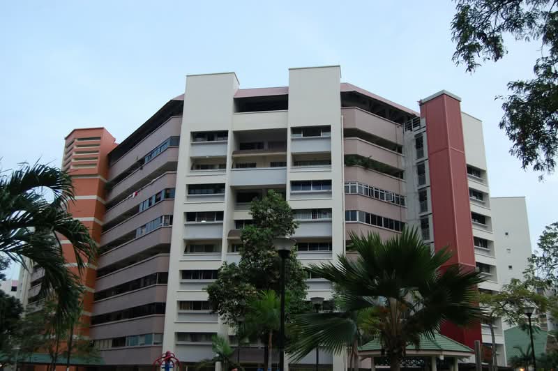 207 Tampines Street 21