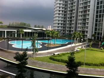 USJ One Avenue Condominium