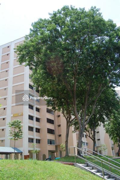 For Rent - 233 Tampines Street 21