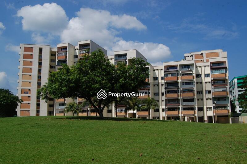 For Sale - 245 Tampines Street 21