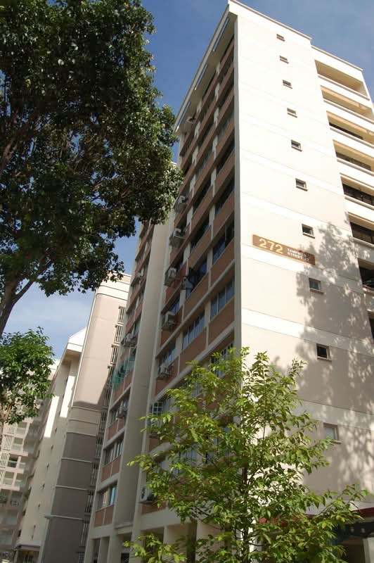 272 Tampines Street 22